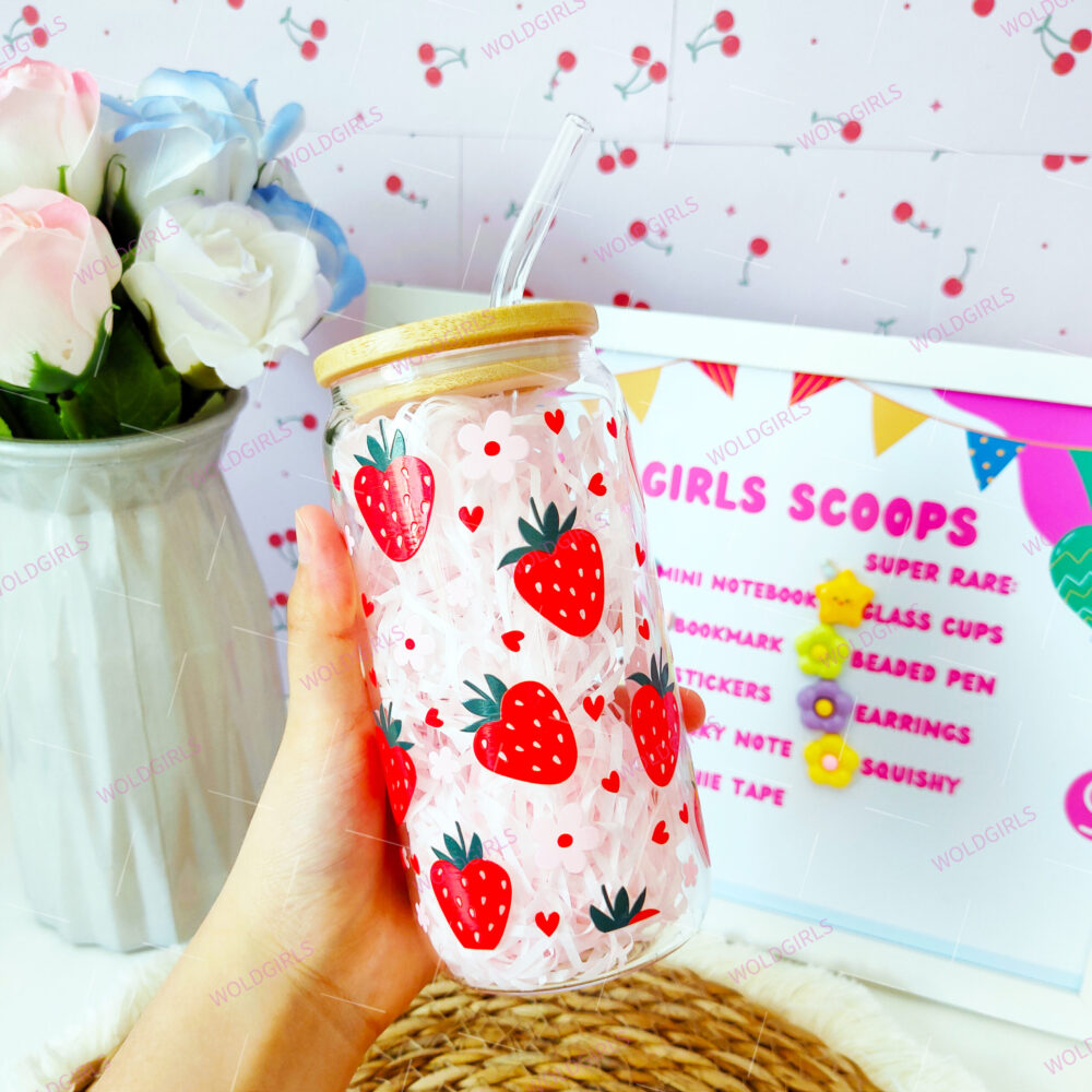 Strawberry Clear 16 oz Glass Cup